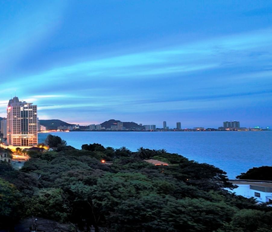 Cititel Penang Hotel George Town Exterior photo